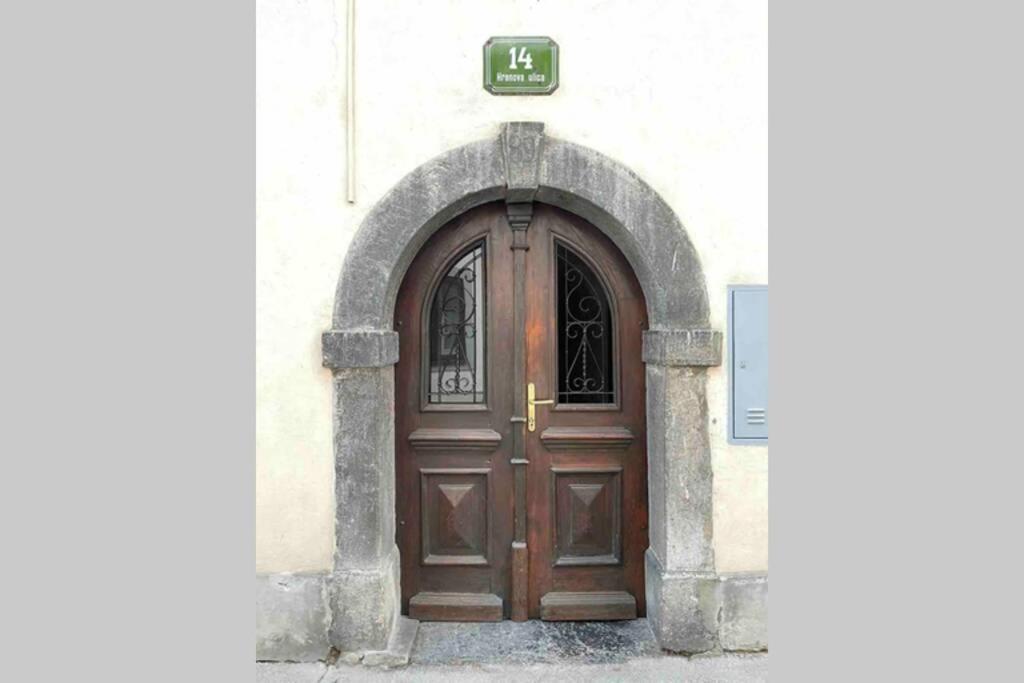 Old Town 14 Daire Ljubljana Dış mekan fotoğraf